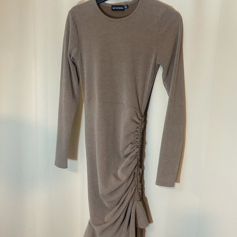 Pretty little thing side since dress mid length. new